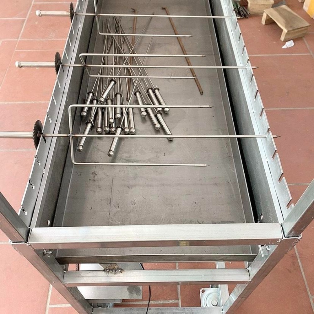 Tặng kèm 22 xiên đơn nướng thịt + 5 xiên 3 chạc nướng gà , vịt