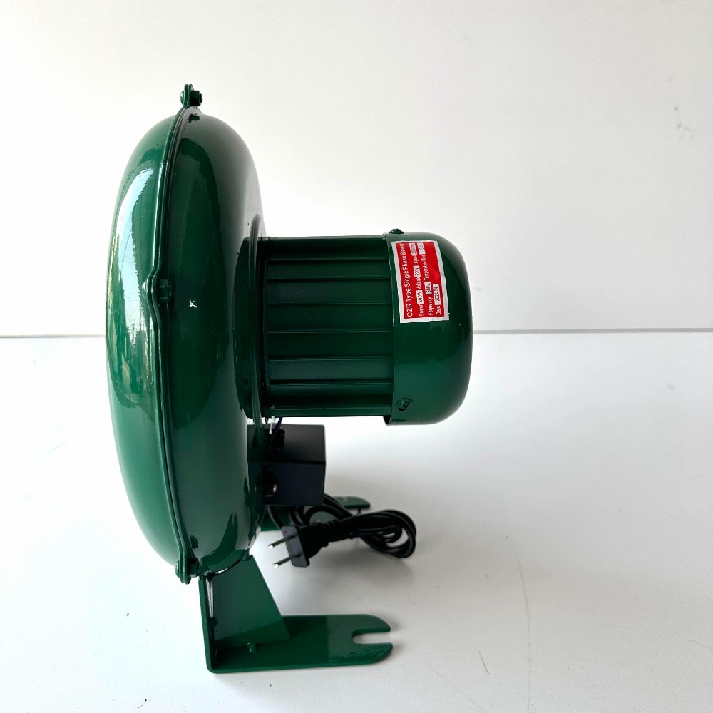 Cân nặng 4,5kg