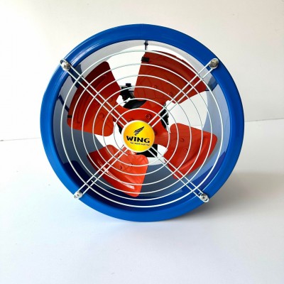 Quạt có lưới che bảo vệ