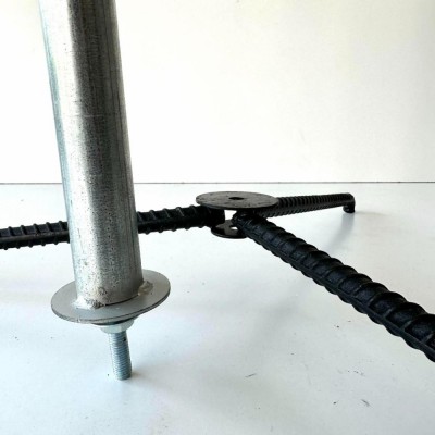 Chân quạt có thể tháo rời