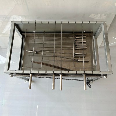 Tặng kèm 12 xiên đơn + 2 xiên gà inox theo máy