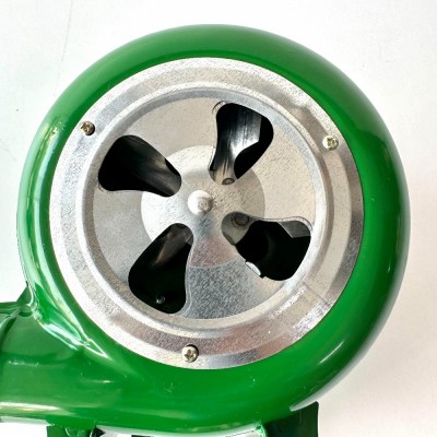 Vỏ sắt và cánh sắt