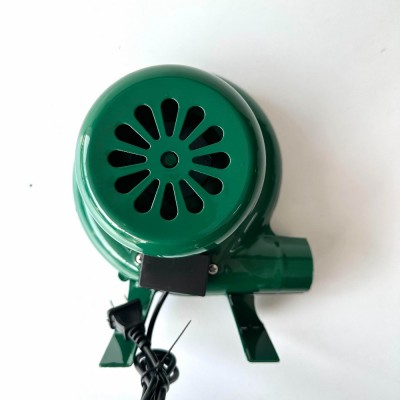 Quạt có cánh tản nhiệt